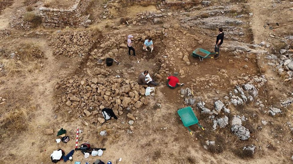 Campaña de excavación arqueológica en el yacimiento de La Peña del Castro (La Ercina), en la provincia de León, durante la campaña de 2025.