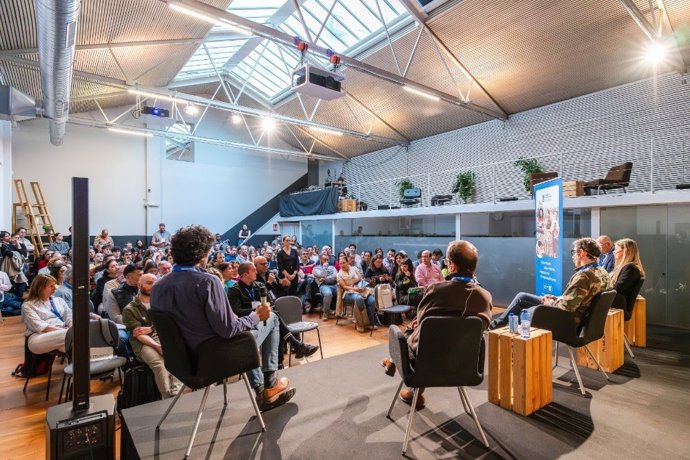 Evento celebrado en el espacio Gobernador de Impact Hub Madrid.
