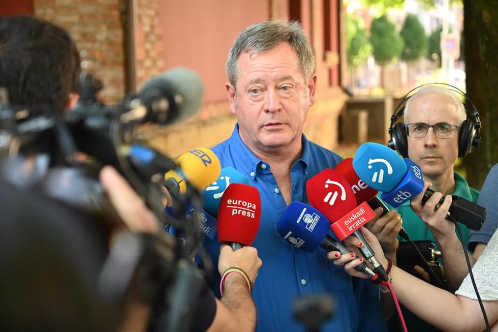 Archivo - El consejero de Seguridad del Gobierno Vasco, Bingen Zupiria