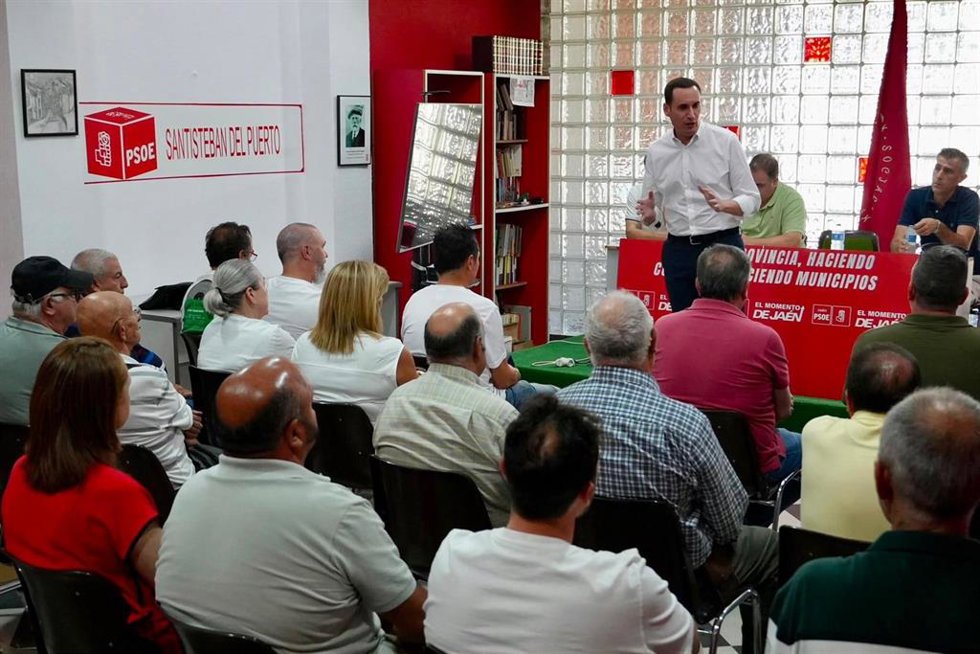 Intervención de Juan Latorre en el comité comarcal del PSOE celebrado en Santisteban del Puerto