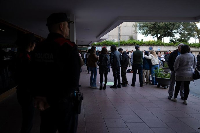 Archivo - Protesta contra l'eutanàsia de Noelia Castillo