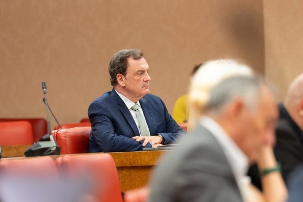 Archivo - El PP cántabro exige a Sánchez que convoque elecciones y reprocha a Casares su actitud en el Comité Federal del PSOE