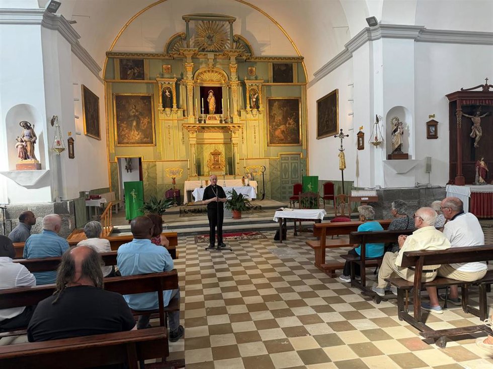 El obispo de Sigüenza-Guadalajara, Julián Ruiz Martorell.
