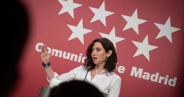 La Comunidad de Madrid vende el ático de Chamberí para "ayudar en la reconstrucción" tras el incendio de la Sierra Oeste