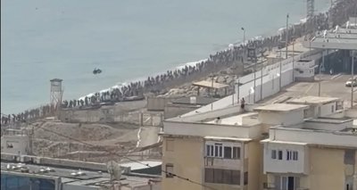 España y Marruecos pactan la devolución "lo antes posible" de "todos" los migrantes que han entrado ilegalmente a Ceuta