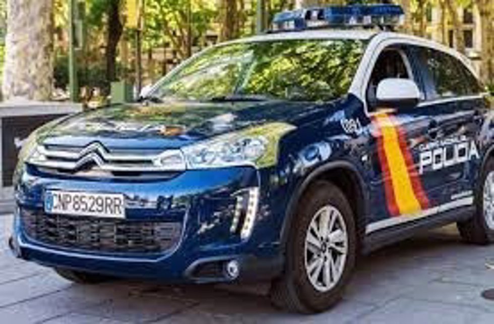 Archivo - Sucesos.- Estafan a un vallisoletano 1.475 euros por la compra de un teléfono móvil 