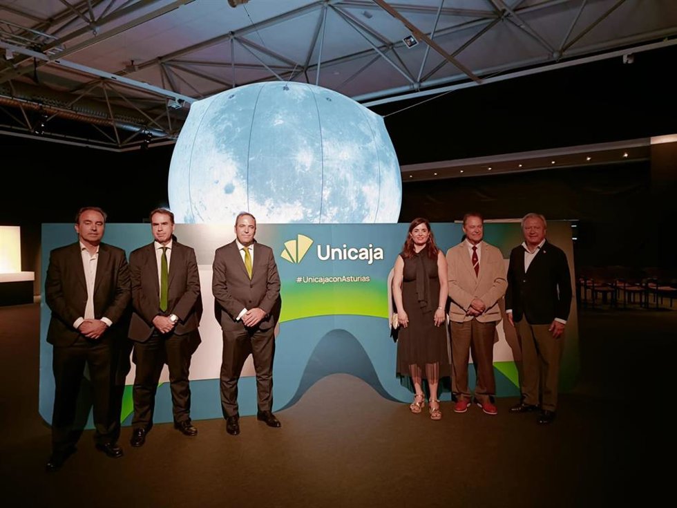 Presentación del pabellón de Unicaja de la 69 Feria Internacional de Muestras de Asturias, en el recinto ferial gijonés 'Luis Adaro'.
