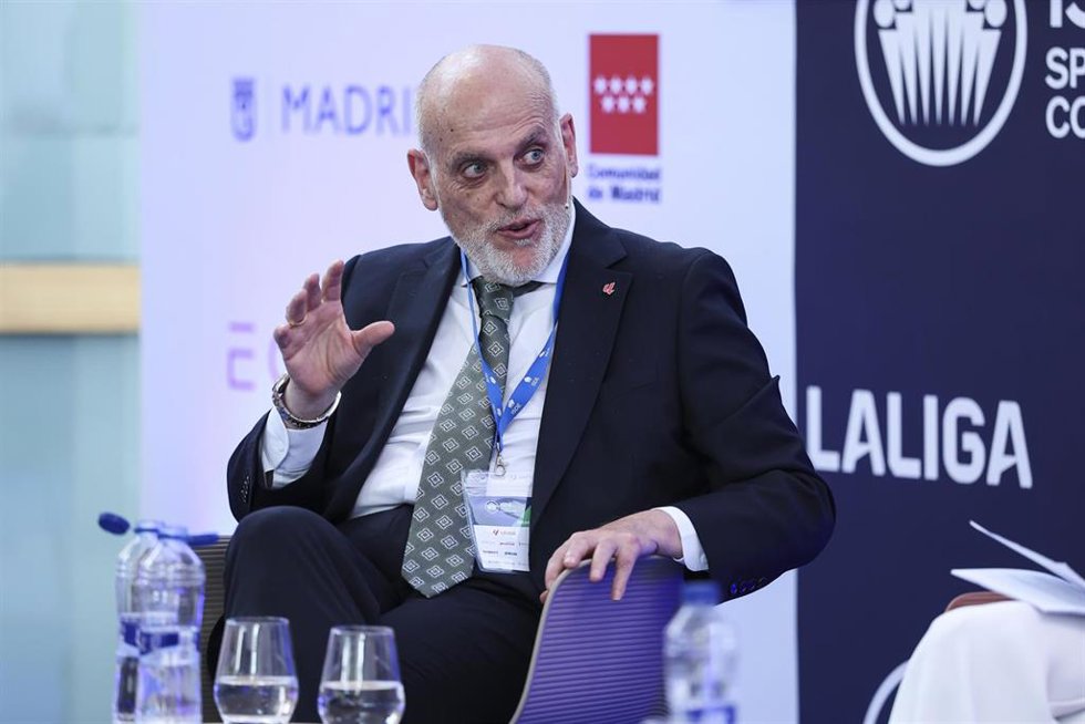 Archivo - Javier Tebas, presidente de LaLiga, en el ISDE Sports Convention de 2026.