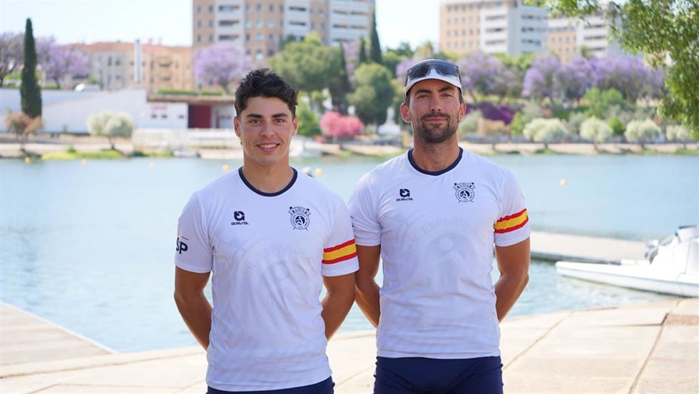 Los deportistas españoles Caetano Horta (izquierda) y Rodrigo Conde (derecha), una de las dos bazas nacionales para el Campeonato de Europa de remo.