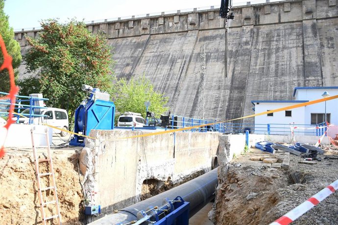 Obras de modernización en Emacsa.