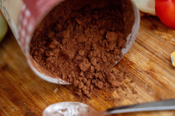 Archivo - Un bote de cacao, a 8 de abril de 2026, en Madrid (España) 