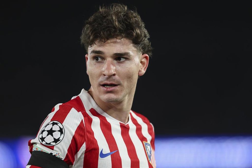 Archivo - Julián Álvarez, en un partido con el Atlético de Madrid.