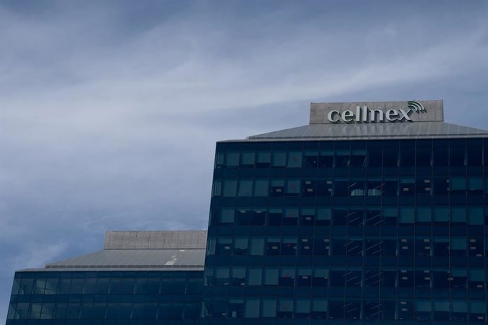 Archivo - Façana de la seu de Cellnex Telecom