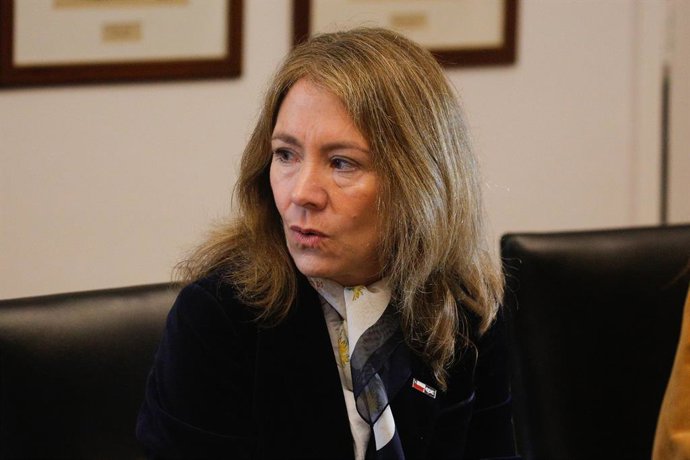 Santiago, 28 de julio de 2026.  El biministro de Economia y Mineria, Daniel Mas, sostiene una reunion de trabajo con el Comite Ejecutivo de la Confederacion de la Produccion y del Comercio (CPC), encabezado por su presidenta, Susana Jimenez, para