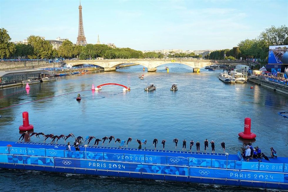 Archivo - Saint-Denis y el río Sena acogen el Campeonato de Europa de deportes acuáticos con 53 españoles en competición.