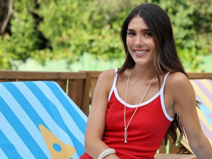 Anna Padilla revela dónde se ha comprado las bermudas perfectas para verano por solo 22,99 euros