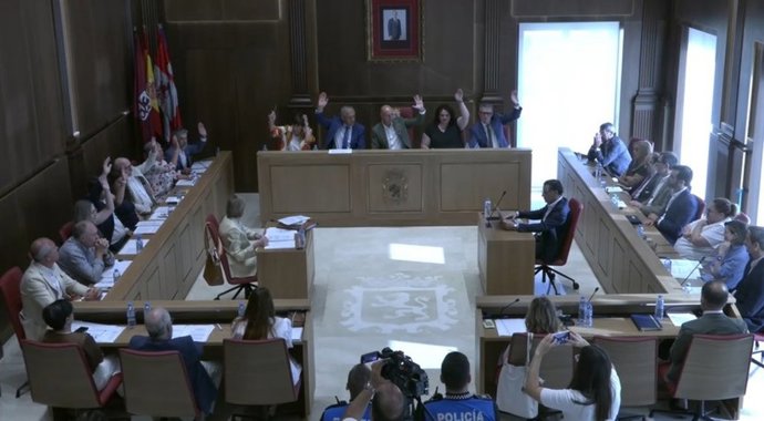 El Pleno del Ayuntamiento de León ha aprobado este viernes el Presupuesto General para el ejercicio 2026.