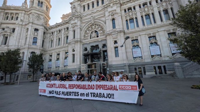 CCOO se concentra por los dos últimos accidentes laborales mortales producidos en la Comunidad de Madrid