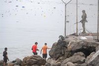 Las Fuerzas y Cuerpos de Seguridad del Estado refuerzan su presencia en Ceuta