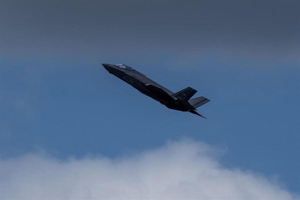 Exhibición aérea dentro de la Farnborough International Airshow 2026 (FIA). A 21 de julio de 2026 en Farnborough (Reino Unido). 
