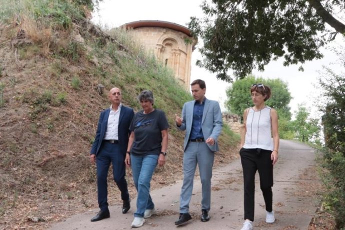Financiadas las obras de reparación de varios muros de piedra en Treviana para mejorar la seguridad del municipio