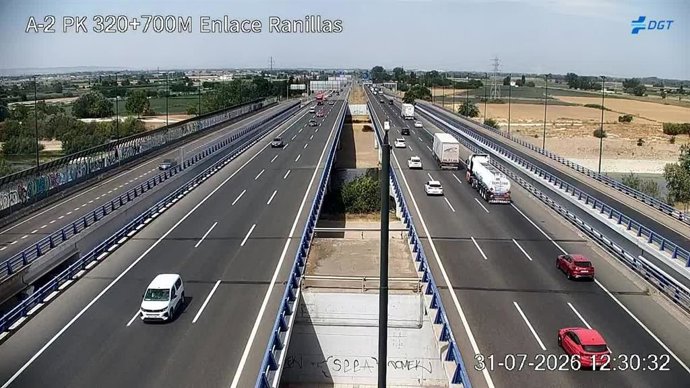 Imagen de la A-2 a su paso por Zaragoza este viernes.