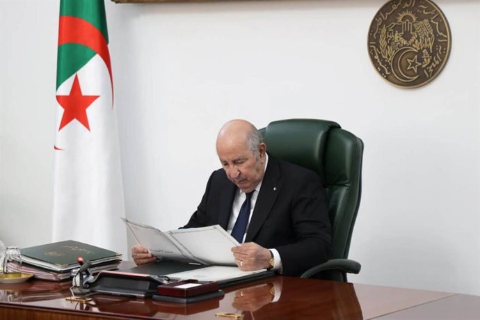 El president algerià, Abdelmayid Tebune