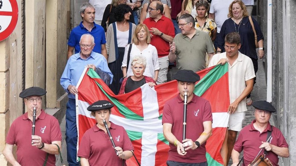 La presidente del GBB, Euge Arrizabalaga, en un acto del PNV en Mutriku (Gipuzkoa)