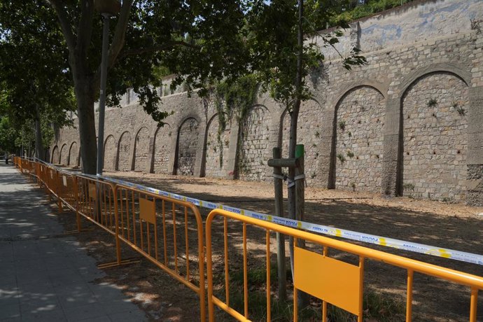 L'assentament a la muntanya de Montjuïc