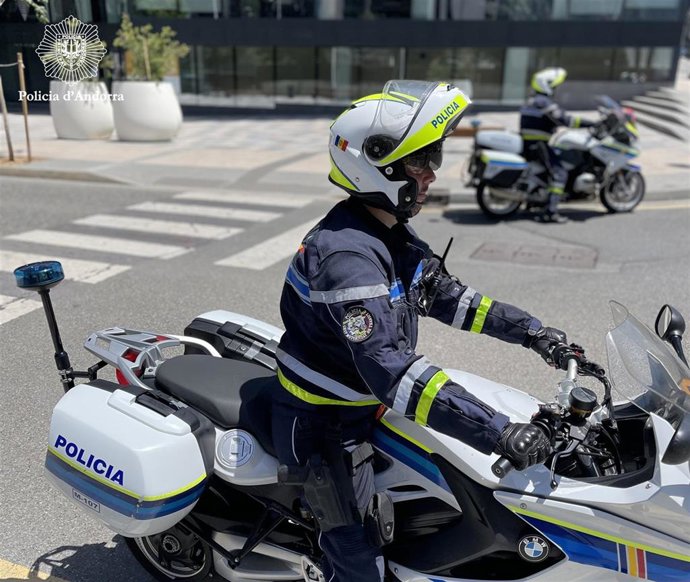 Dos agentes de la policía de Andorra