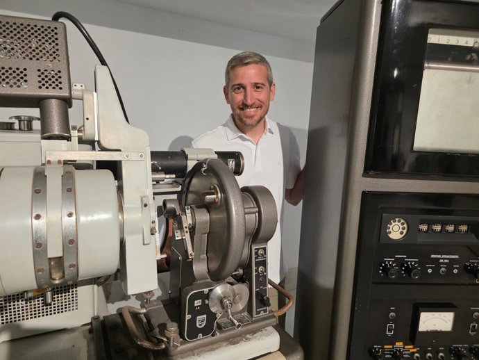 El catedrático de Historia de la Ciencia en la Universitat de València Pedro Ruiz-Castell