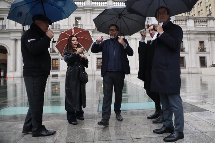 Santiago 31 de julio 2026. Comision encargada de la construccion del monumento al expresidente Sebastian Pinera evalua en terreno alternativas de localizacion de la estatua Dragomir Yankovic/Aton Chile