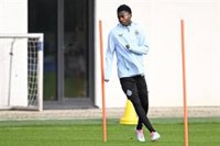 El joven belga Jesse Bisiwu, tercer fichaje del FC Barcelona