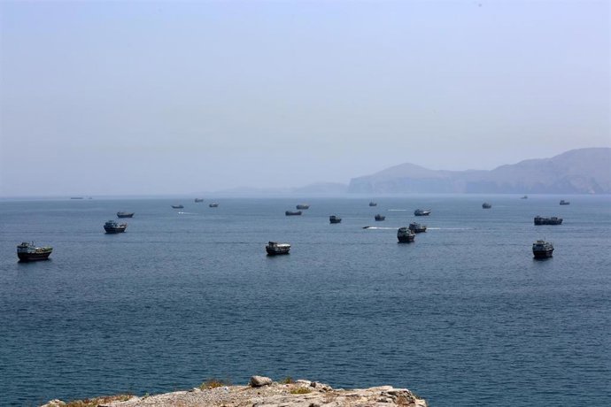 Archivo - Estrecho de Ormuz cerca de Khasab, una pequeña localidad del norte de Omán