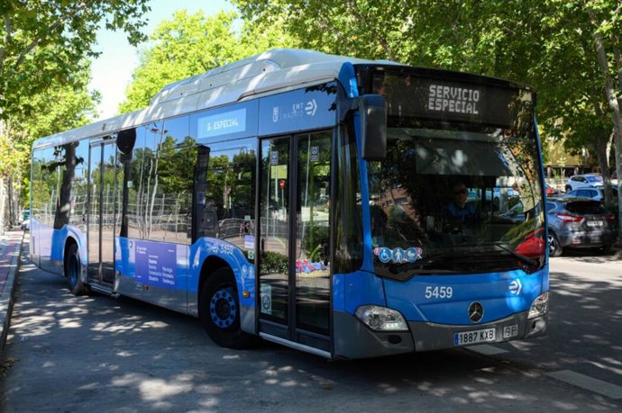 Servicio especial de autobús de EMT Madrid