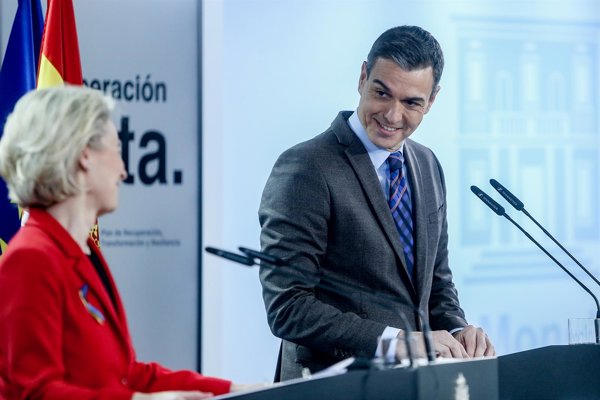 Sánchez traslada a Von der Leyen su "preocupación" por la reacción de gobiernos europeos tras la crisis en Ceuta