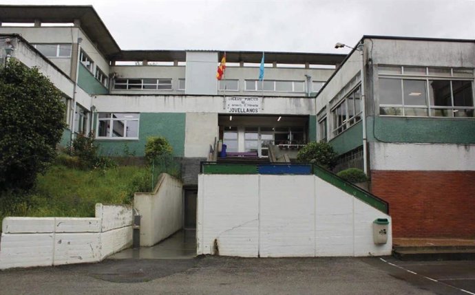 Educación recibe seis ofertas para rehabilitar energéticamente el Colegio Público Jovellanos de Vegadeo