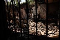 El fuego de Burgohondo (Ávila) evoluciona "conforme a lo previsto" e incorpora 50 efectivos de Catar