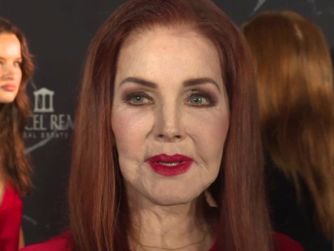 Priscilla Presley