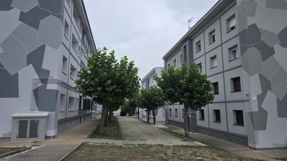Avilés culmina la regeneración integral de San José Artesano, que permitirá ahorrar más del 60% en energía a 176 familias