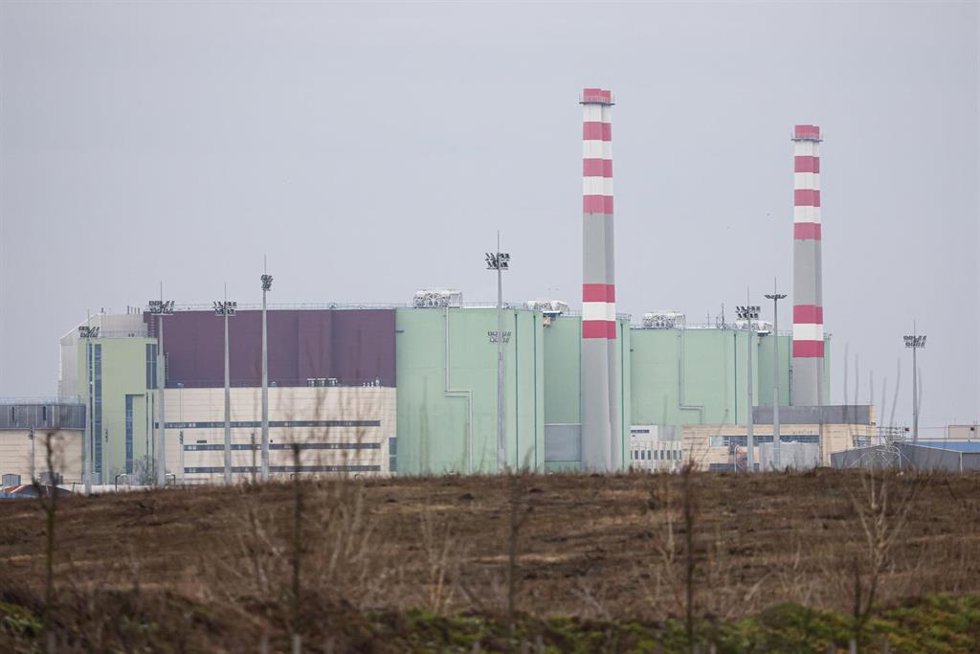 Archivo - Planta nuclear de Paks, en Hungría 