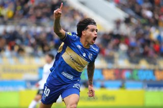 Futbol, Everton vs Colo Colo Fecha 17, Liga de Primera 2026 El jugador de Everton Alan Medina, celebra tras marcar un gol contra  Colo Colo durante el partido, disputado en el estadio Sausalito en Vina del Mar, Chile. 01/08/2026 Manuel