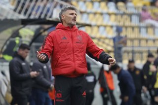 Futbol, Everton vs Colo Colo Fecha 17, Liga de Primera 2026 El entrenador de Colo Colo, Fernando Ortiz, es fotografiado, durante el partido contra Everton, disputado en el estadio Sausalito en Vina del Mar, Chile. 01/08/2026 Sebastian