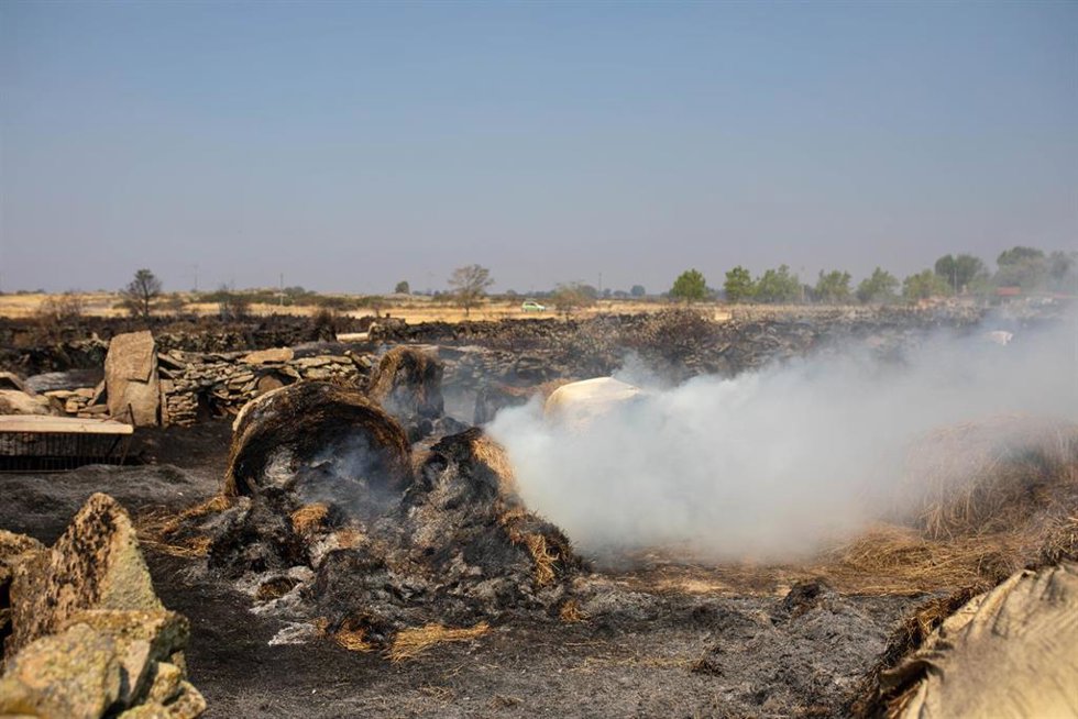 Casa quemada por un incendio forestal, a 31 de julio de 2026, en Formariz, Zamora, Castilla y León (España).