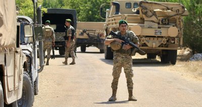 Al menos cinco militares libaneses heridos por un ataque israelí durante una operación de escolta