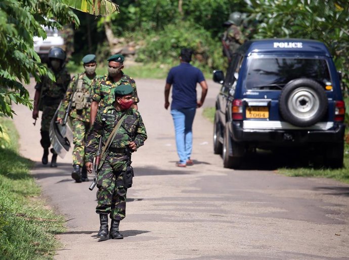 Archivo - Efectivos de la Fuerza de Intervención Rápida en la cárcel de Mahara (Sri Lanka) 