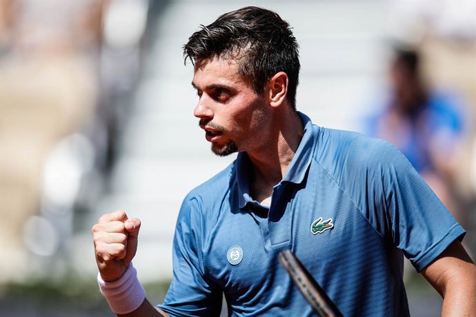 Archivo - México.- Arthur Gea destrona a Shapovalov y conquista su primer título ATP en Los Cabos