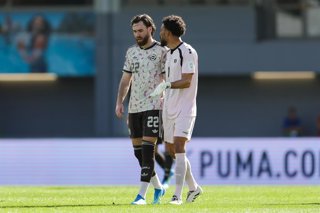 Chile.- Prensa internacional reacciona ante llegada de Vozinha a Colo Colo