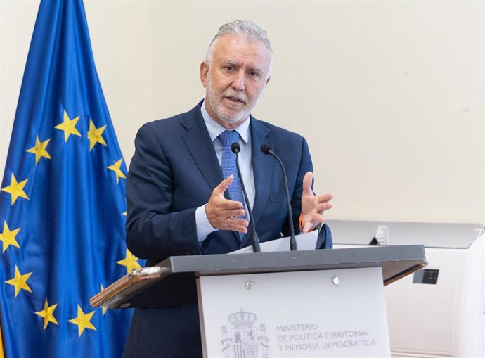 El ministro de Política Territorial y Memoria Democrática, Ángel Víctor Torres, en una comparecencia, a 8 de julio de 2026, en Madrid (España).