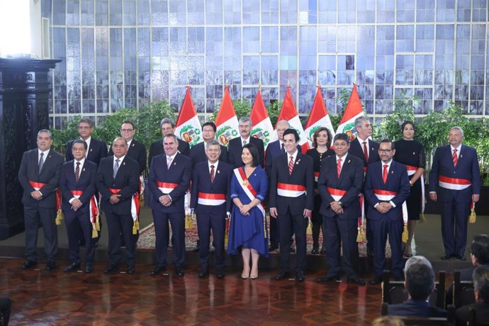 Perú.- Poder Ejecutivo oficializa nombramiento del Gabinete Ministerial presidido por Galarreta